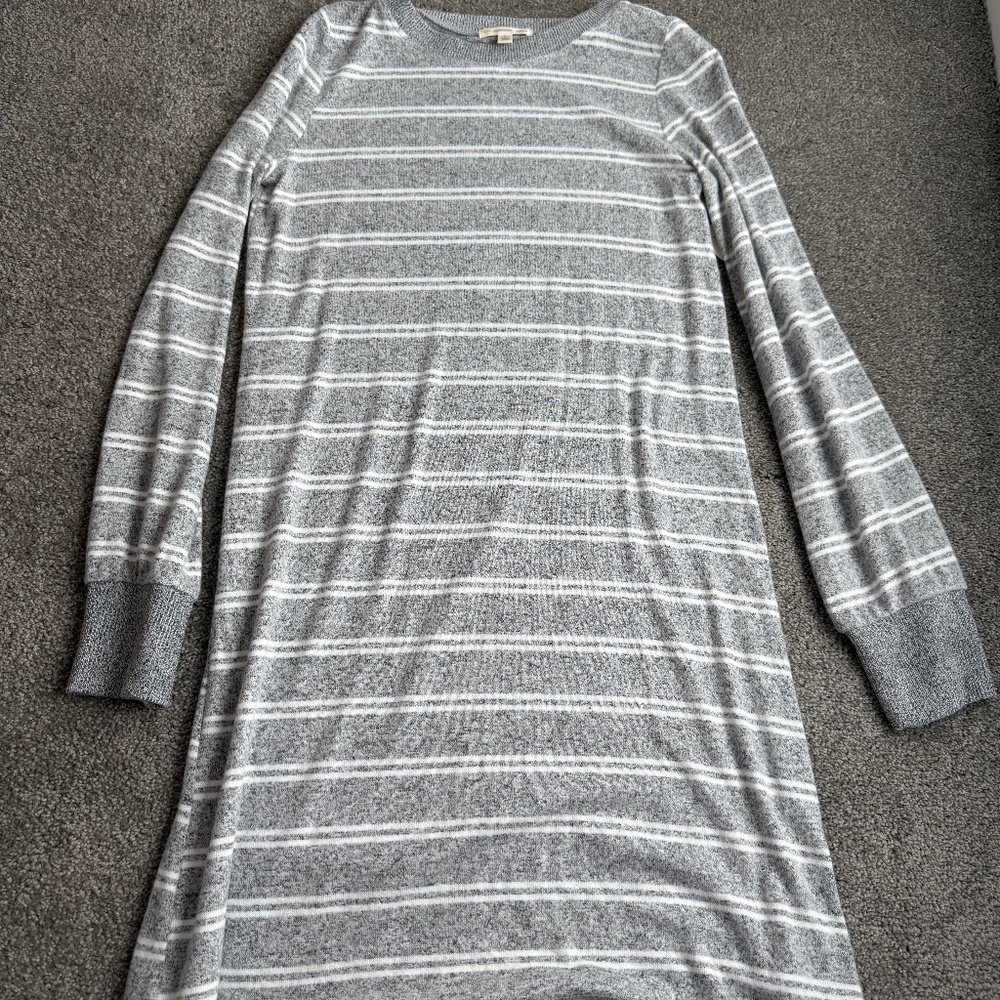 TUCKER + TATE Girls Size XL (14-16) Gray/Ivory Stripe Sweater Dress - NWT